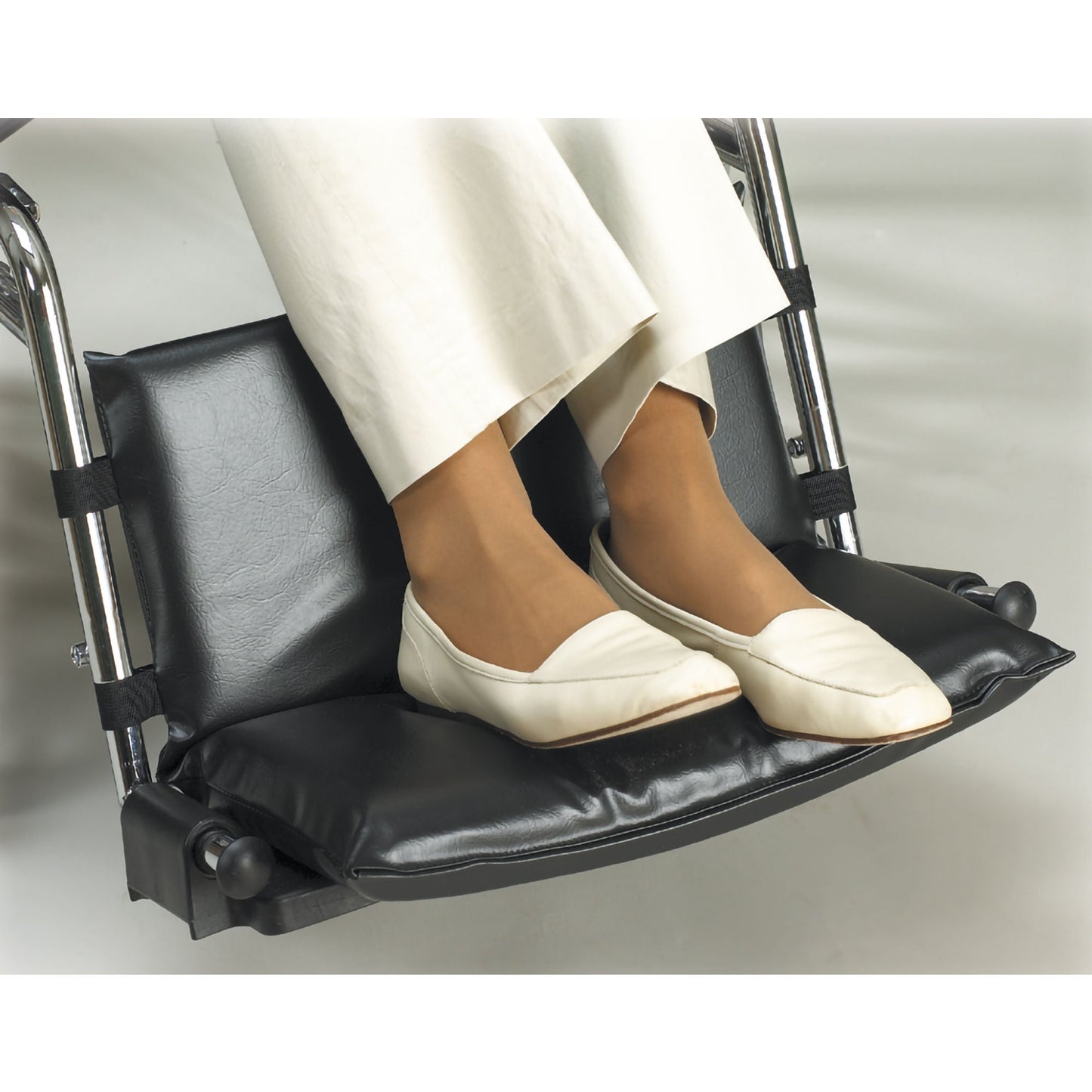 EXTENDER, FOOTREST 20"X24"X1"