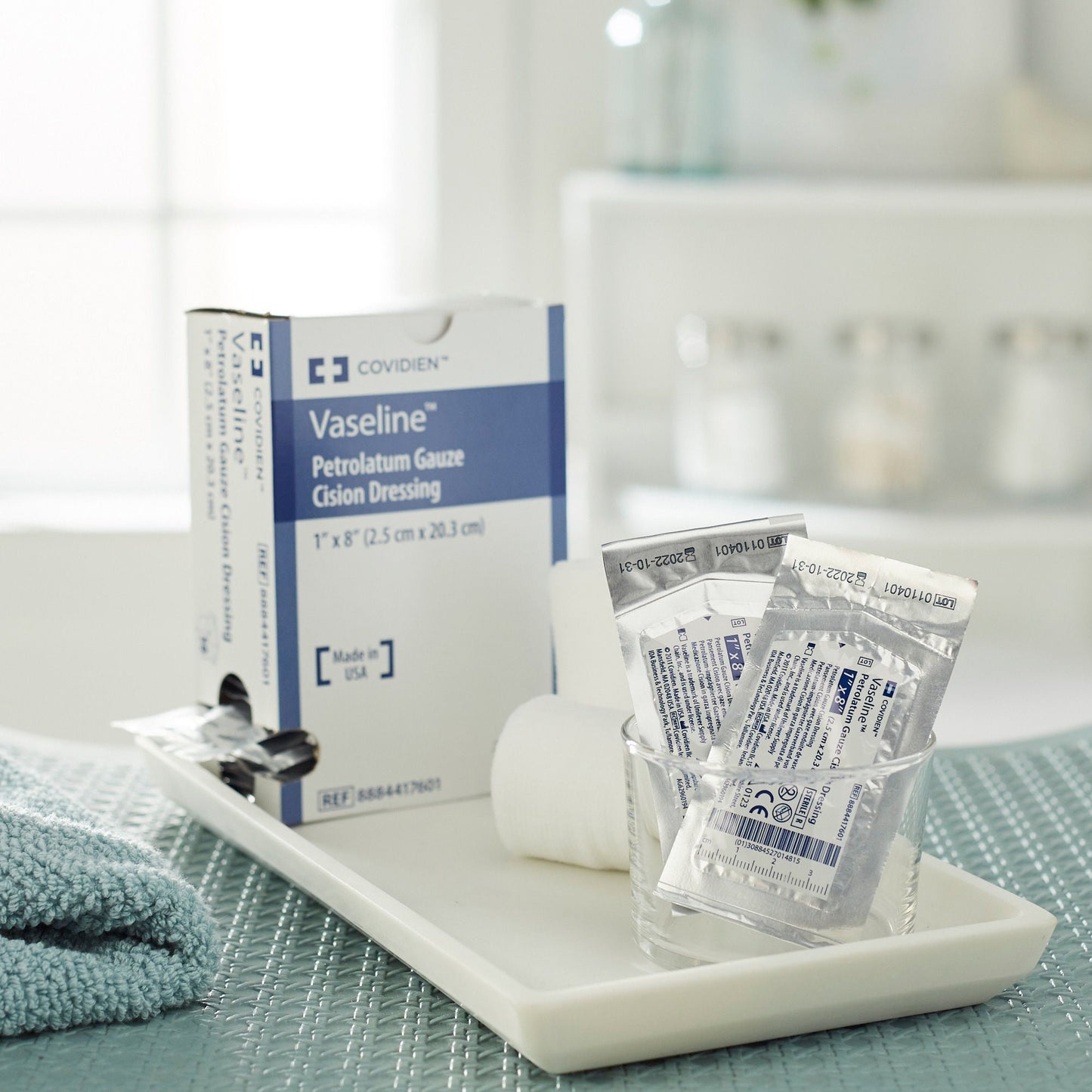 GAUZE, CISION DRSNG STR 1"X8" (50/BX) KENDAL