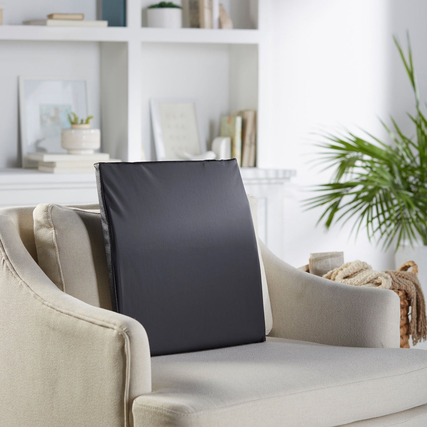 CUSHION, BACK W/LUMBAR SUPP 16"X17" (4/CS)