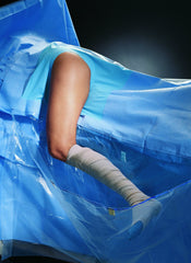 DRAPE, HIP W/CLR LEG PCKTS STERILE (9/CS)