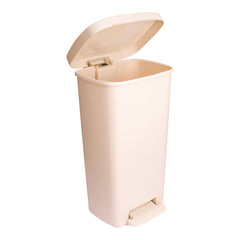 WASTECAN, STEP-ON RECTGL PLAS BGE 52QT