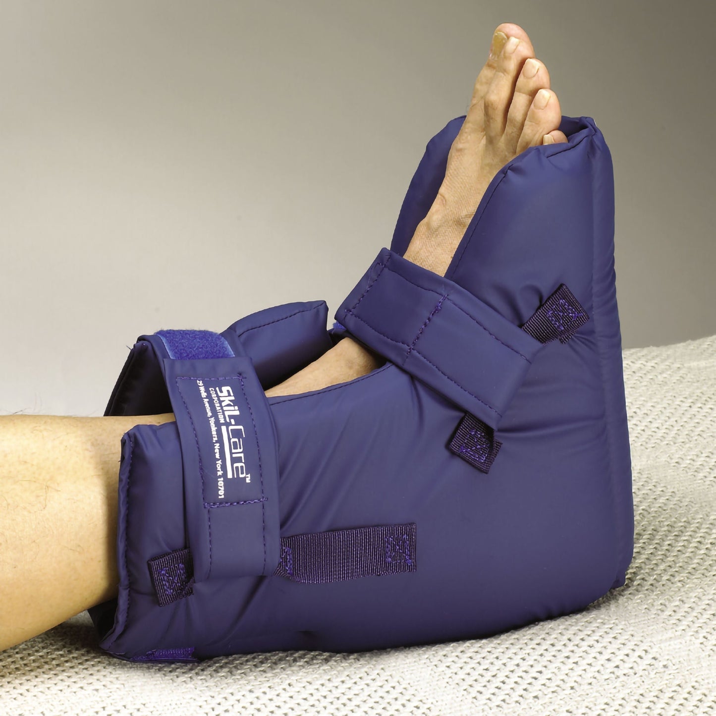 HEEL FLOAT, WIPE CLEAN MED