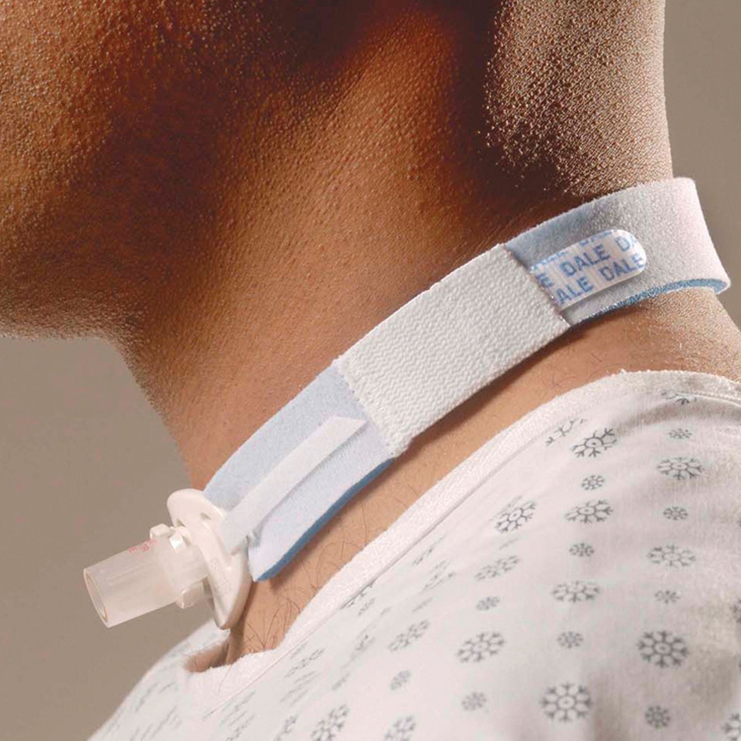HOLDER, TRACH ADLT (10/BX)