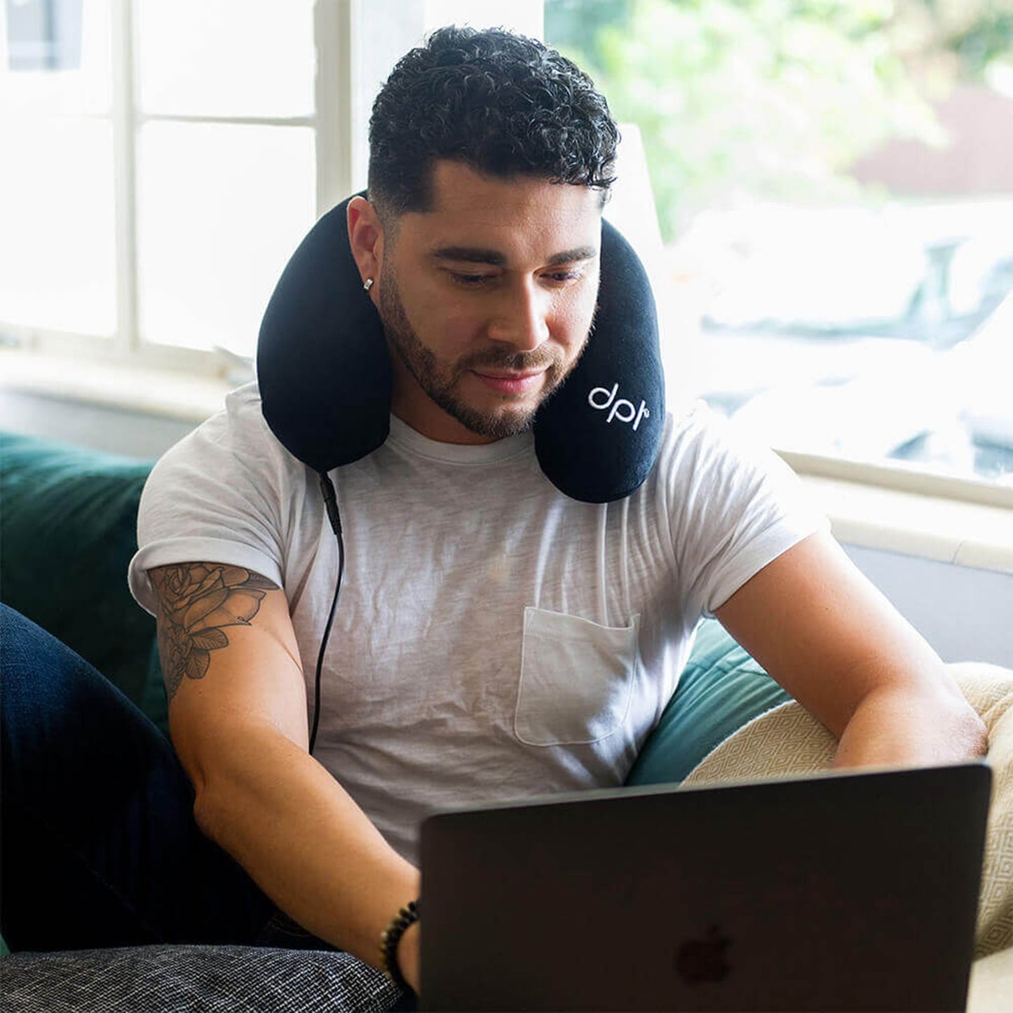 LIGHT THERAPY, LED NECK PAIN DPL NECK PILLOW (10/CS)