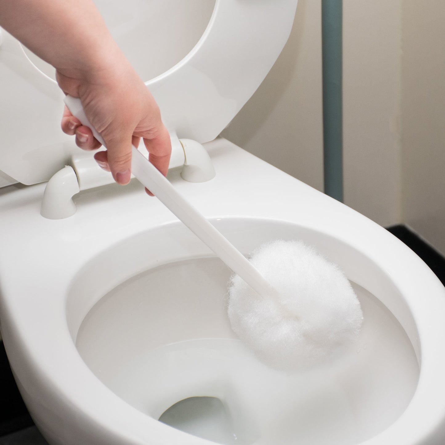 BRUSH, TOILET PUFF WHT (100/CS)