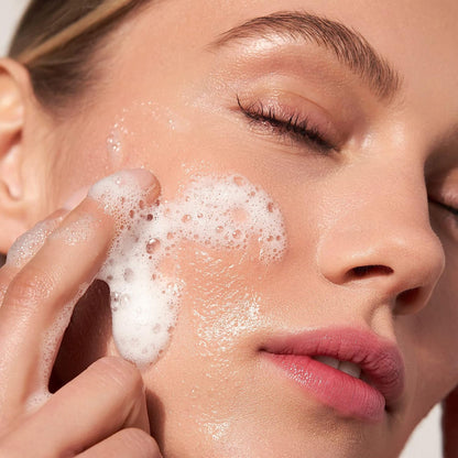 CLEANSER, FACE WASH AWAY 5OZ (3/PK 8PK/CS)