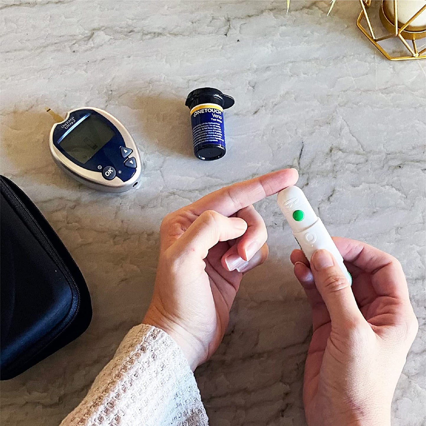 METER, BLOOD GLUCOSE ONETOUCH ULTRA 2 (4/CS)