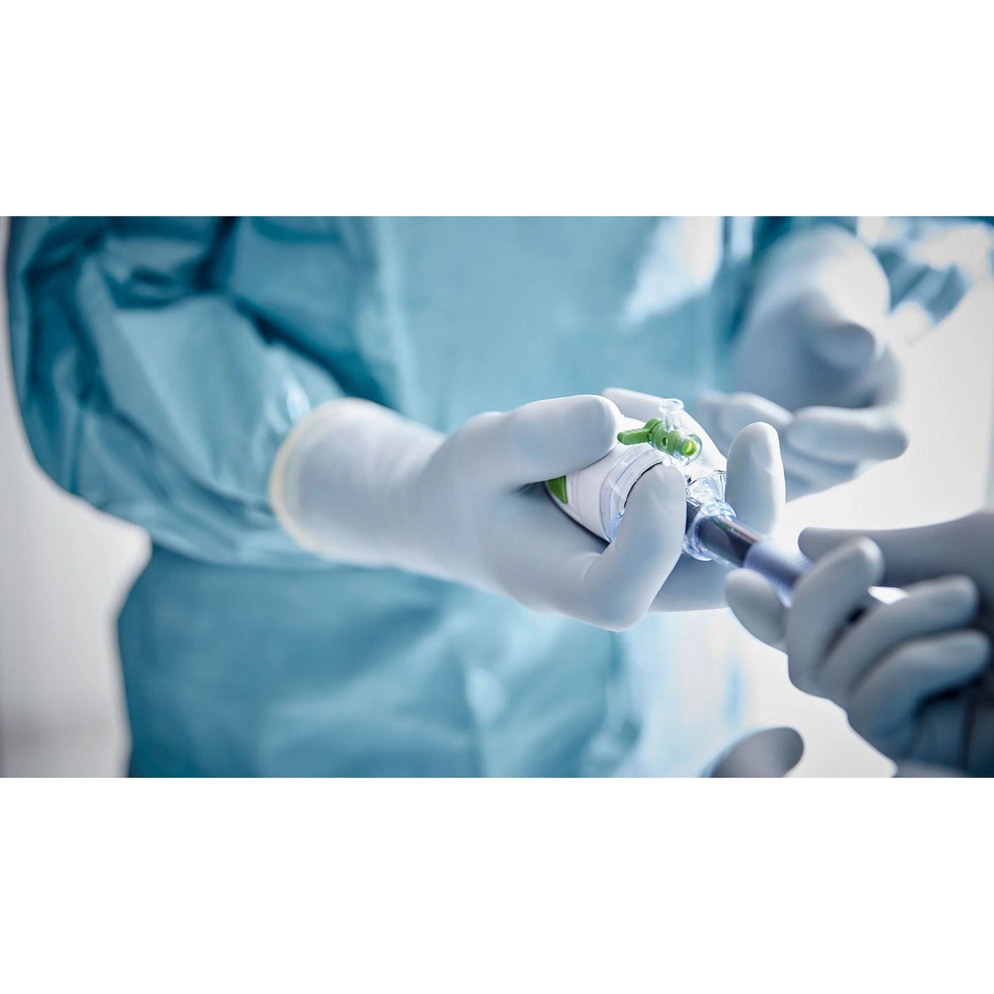 GLOVE, SURG BIOGEL 8.5 STR2 TXT (50PR/BX 4BX/CS)