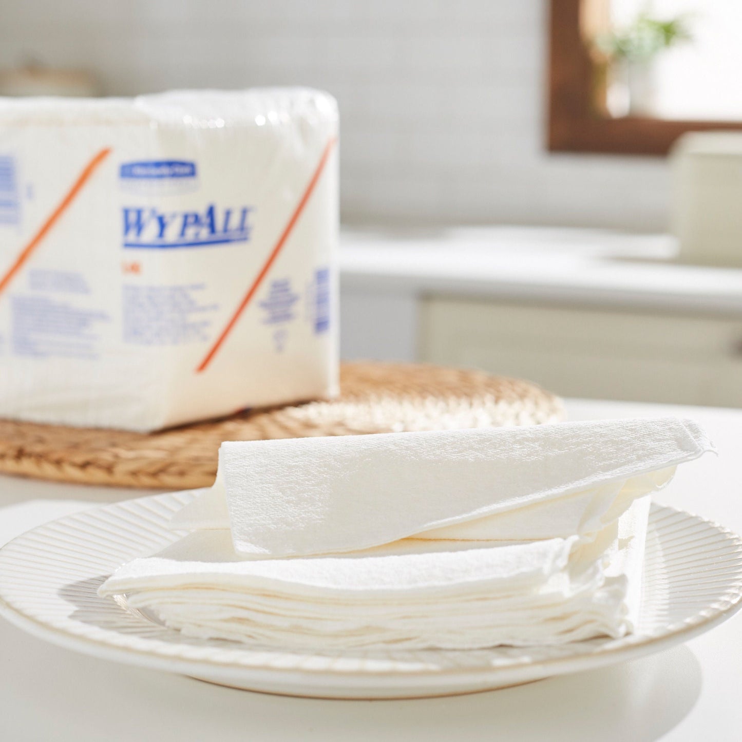 WIPER, WYPALL L40 12.5"X13" (56/PK 18PK/CS)