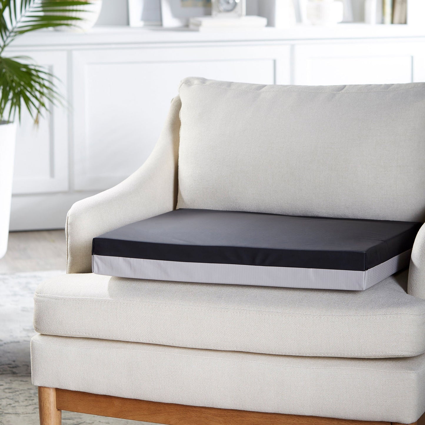 CUSHION, SEAT PROTEKT GEL 22"X18"X3" (4/CS)