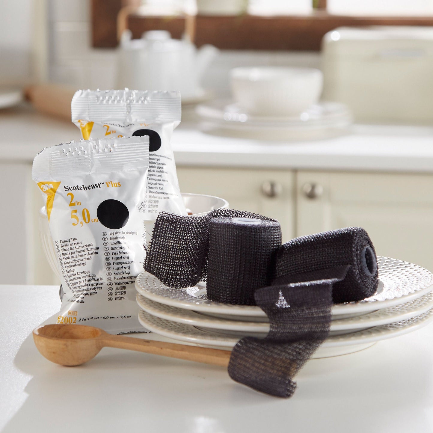 TAPE, CAST SCOTCHCAST 2"X4YDS BLK (10RL/BX)