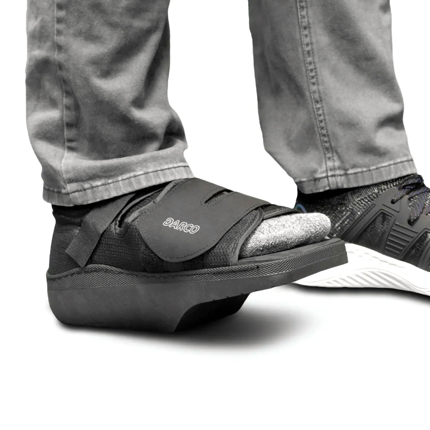 SHOE, ORTHO WEDGE W/SQ TOE BLKUNISEX XLG (36/CS)