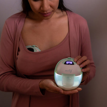 PUMP, BREAST WEARABLE AURA GLOW (6/CS)