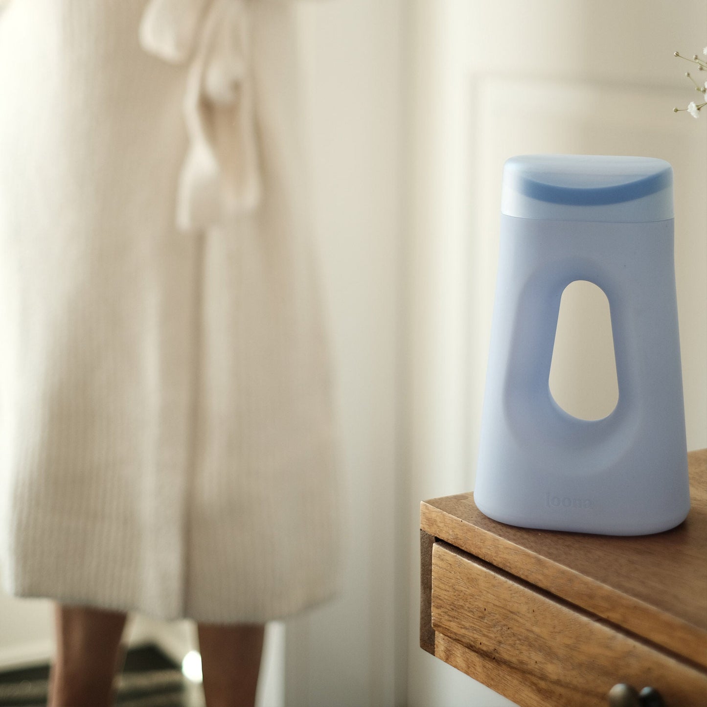 URINAL, PORTABLE F/BEDSIDE & ON-THE-GO LOONA FML BLU (24/CS)
