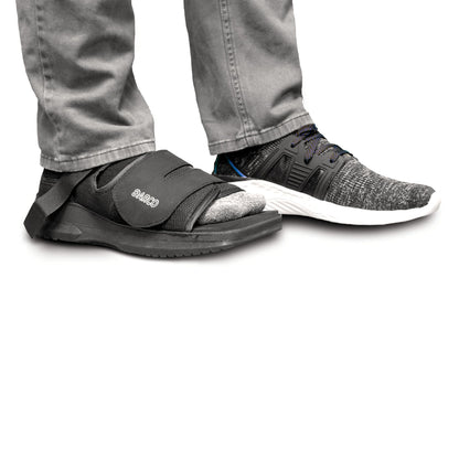SHOE, MED-SURG SQ TOE BLK WOMENS MED (36/CS)