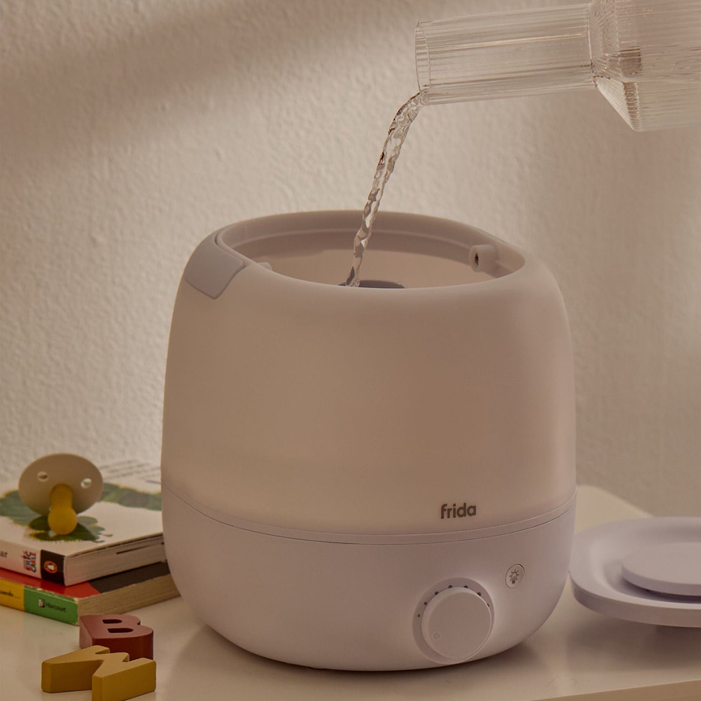 HUMIDIFIER, 3-IN-1 W/DIFFUSER & NIGHT LIGHT (4/CS)
