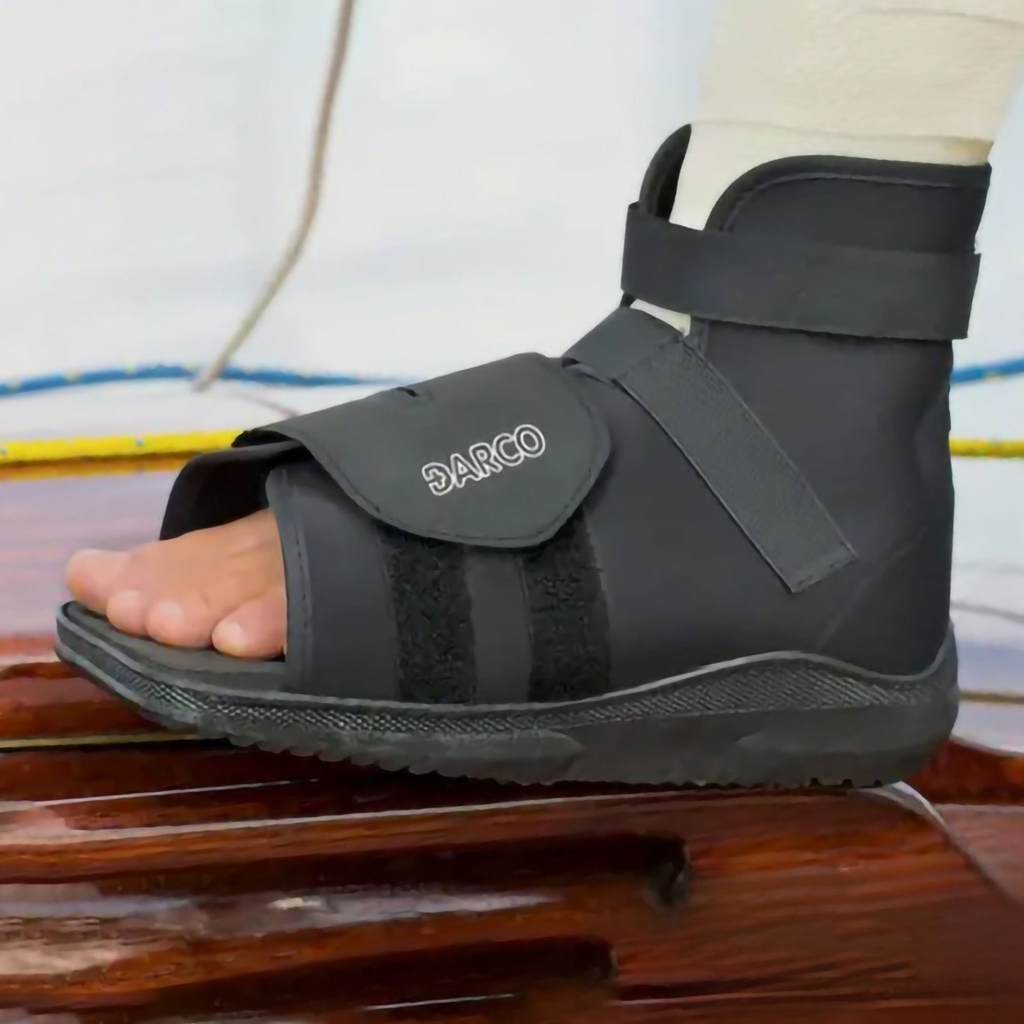 BOOT, CAST SLIMLINE W/SQ TOE BLK LG (36/CS)
