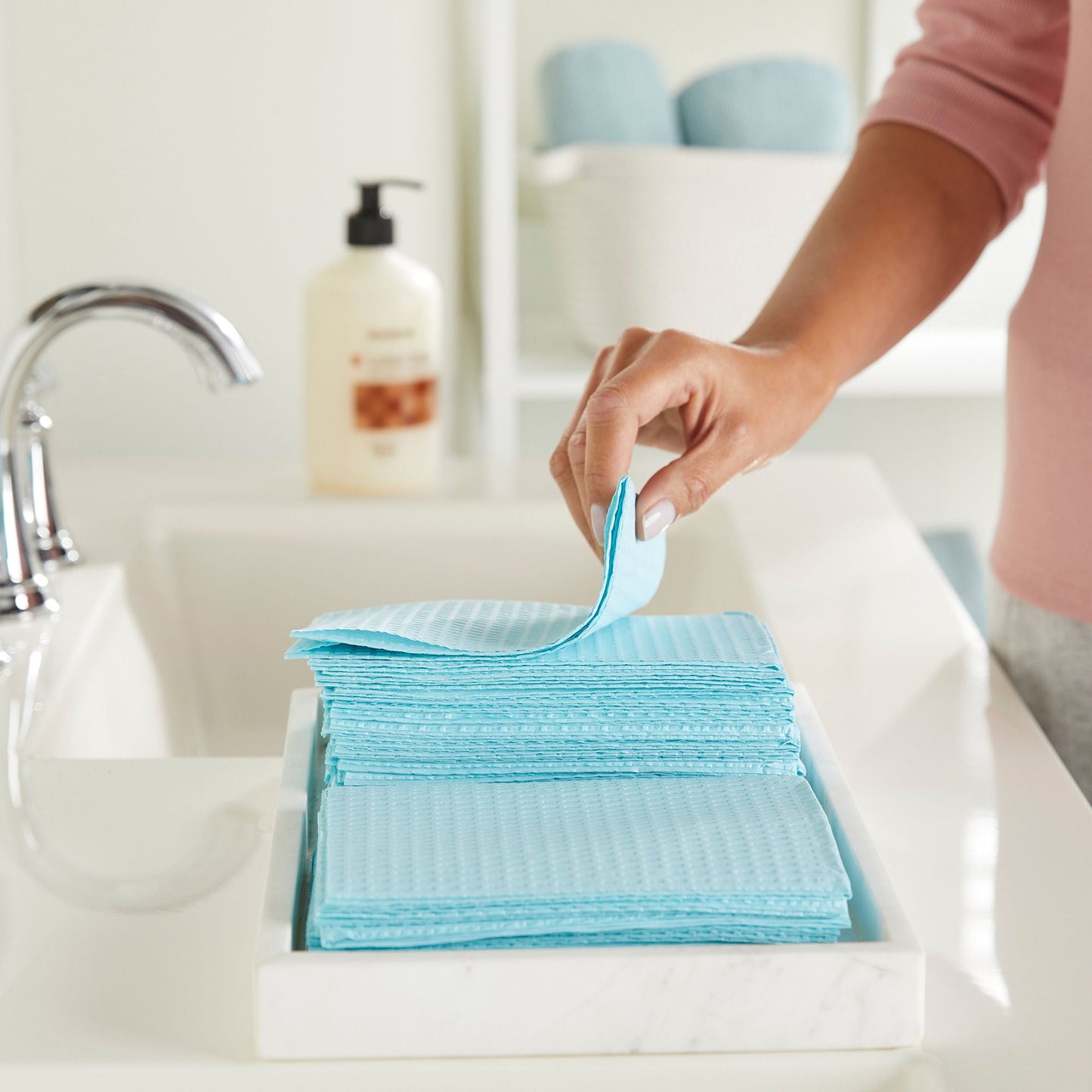 TOWEL, PRO 2PLY/POLY BLU 13X18(500/CS)