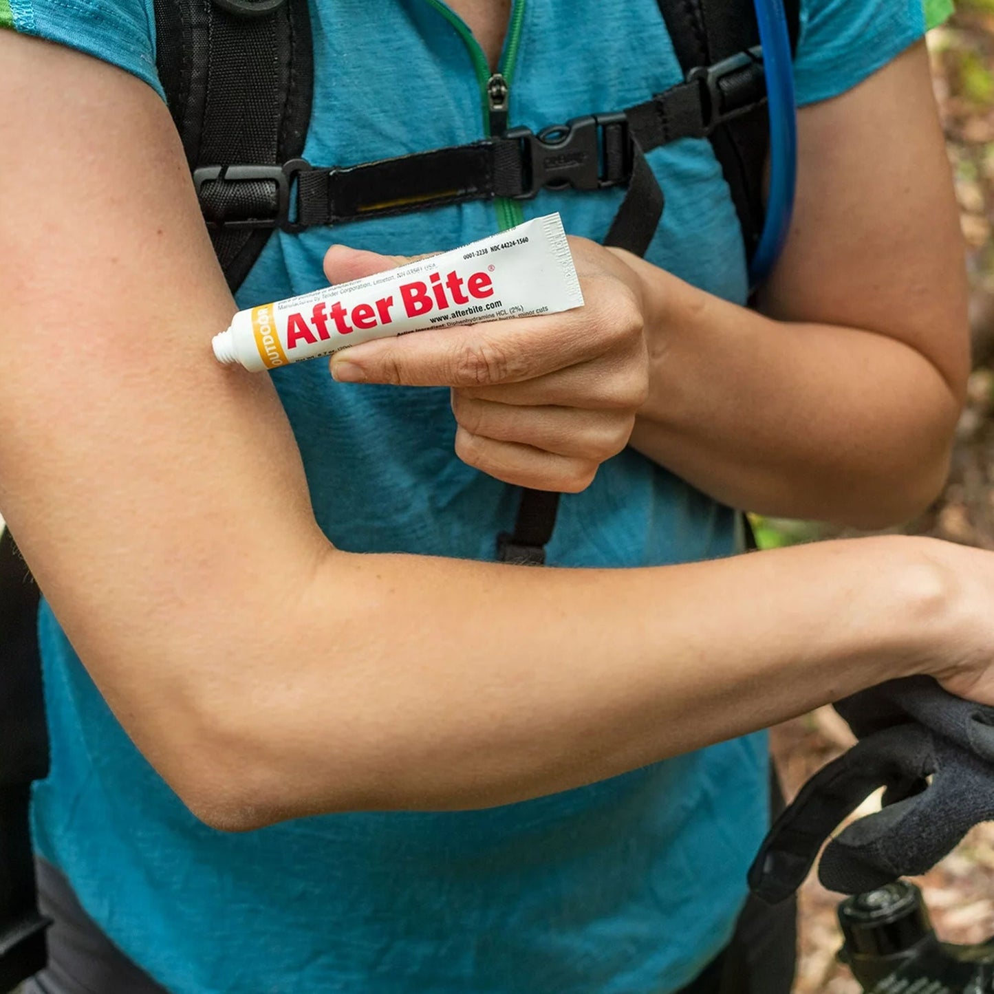 AFTERBITE OUTDOOR STING RELIEF12/CS