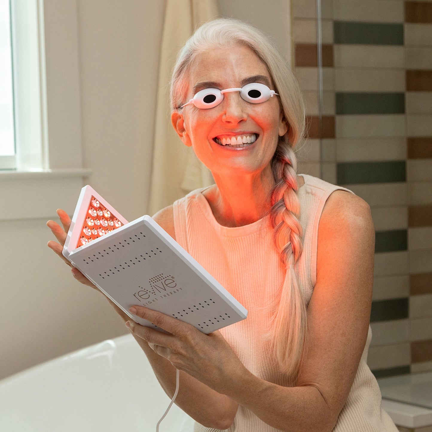 LIGHT THERAPY, LED ACNE REVIVELUX DPL IIA PROF (6/CS)
